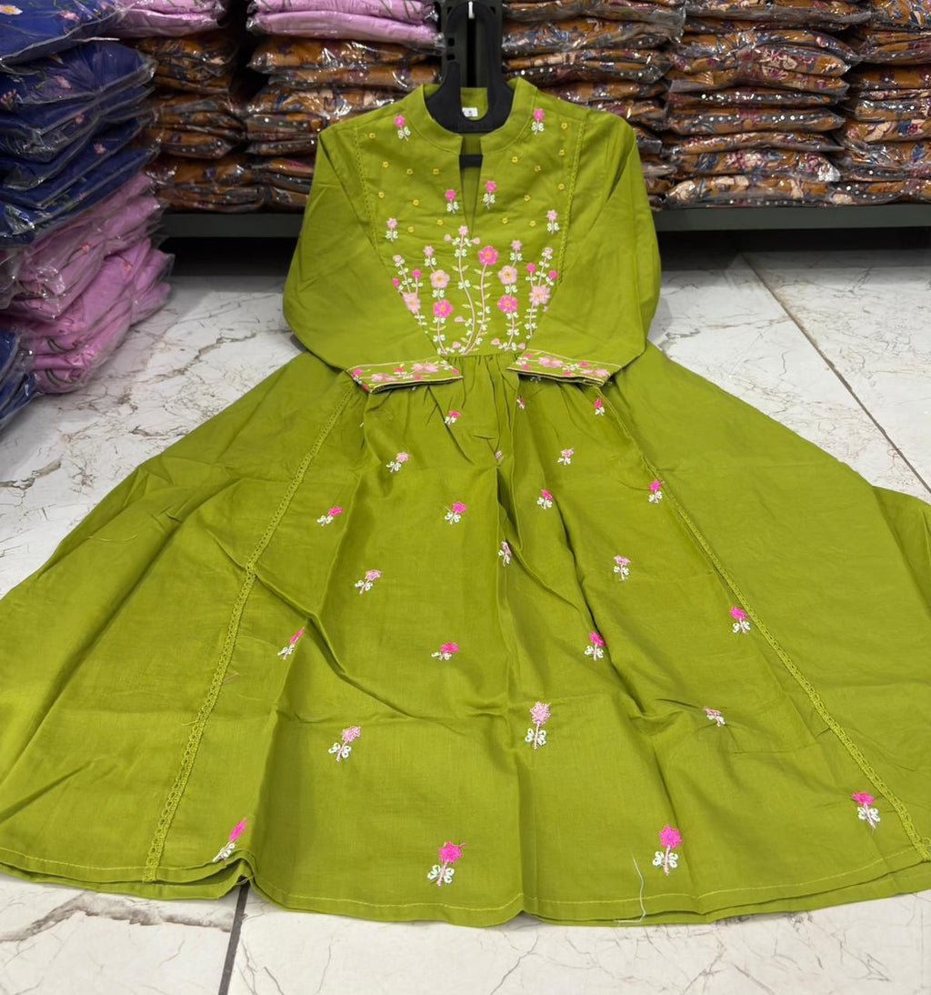Women's Olive Green Floral Embroidered Anarkali Kurta with Pants & Dupatta